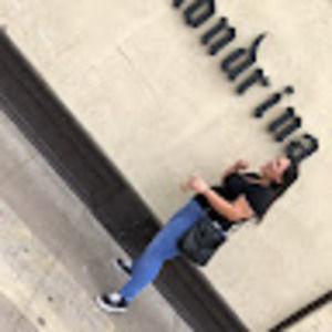 Meet your Posher, Cassandra